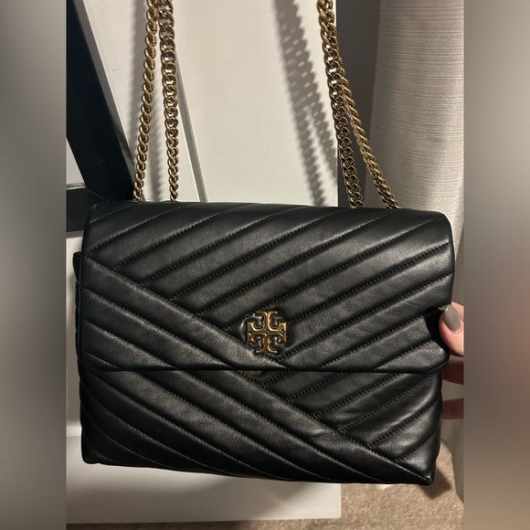 Tory Burch Kira Chevron - Picture 1 of 9